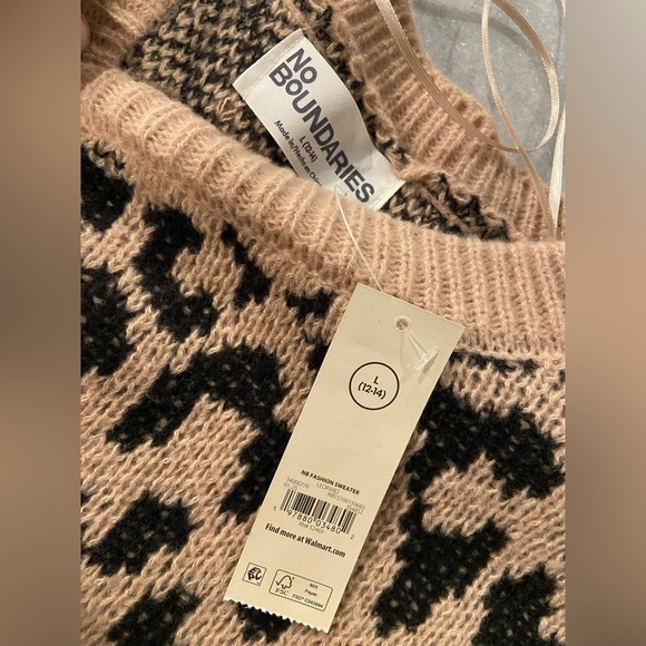 NWT No Boundaries Size L Leopard Print Long Sleeve Crew Neck Soft Comfy Sweater - Picture 11 of 12